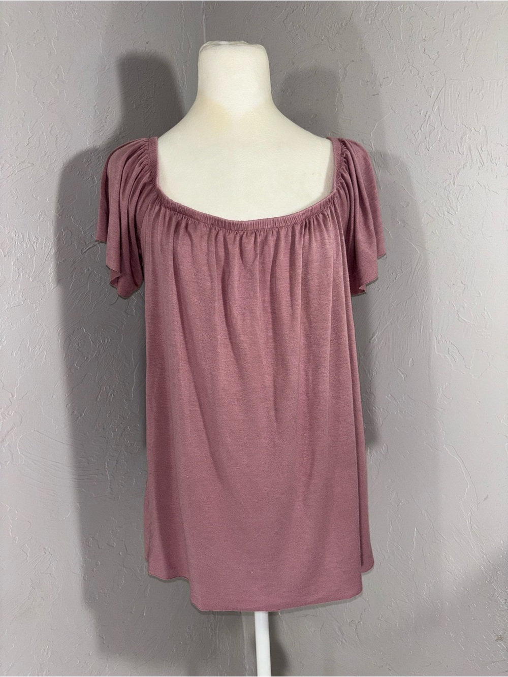 Ultra Flirt Dusty Mauve Scoop-Neck Flutter Sleeve Top